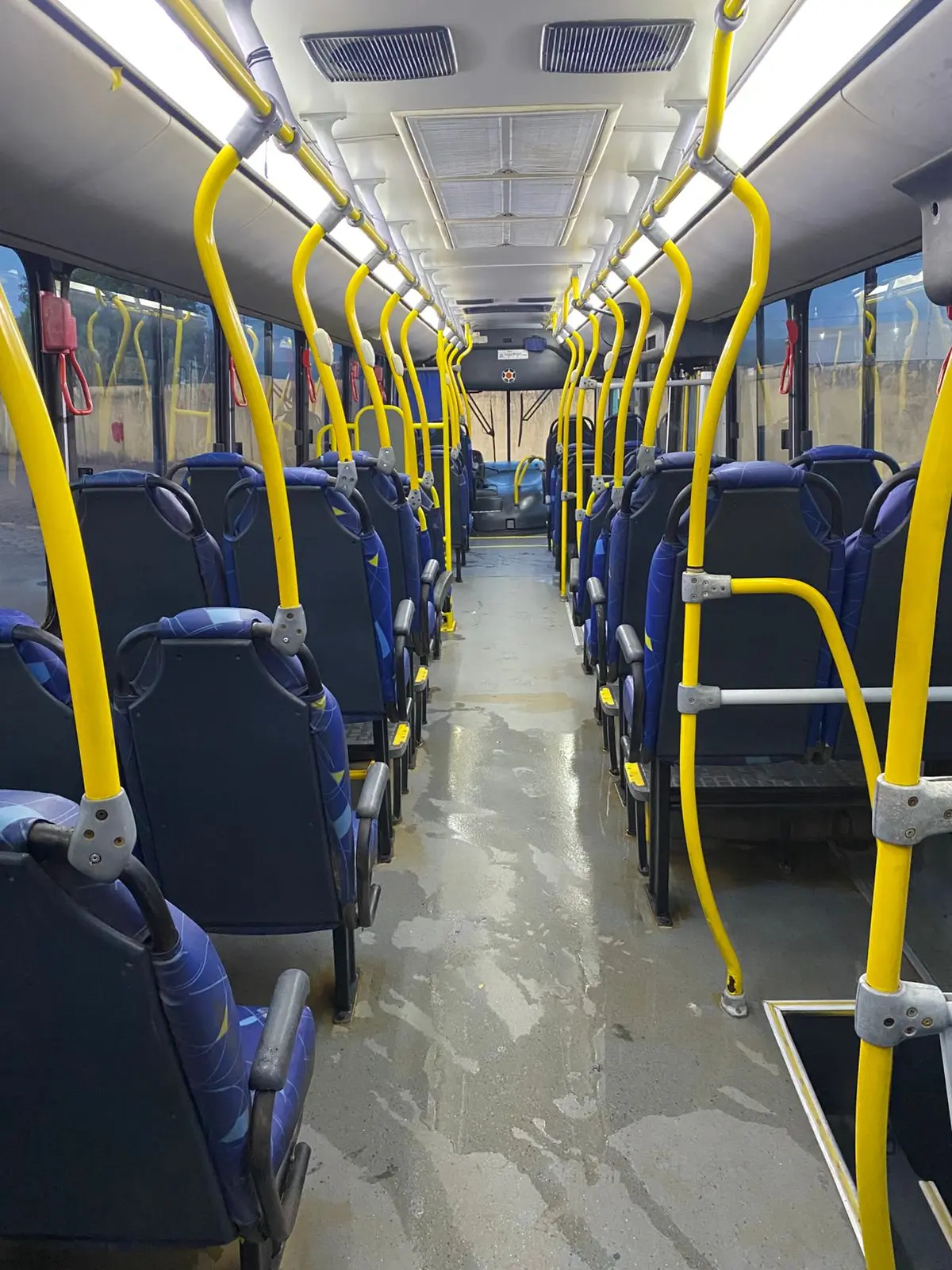 VOLKSWAGEN - MAN - Imagem 3