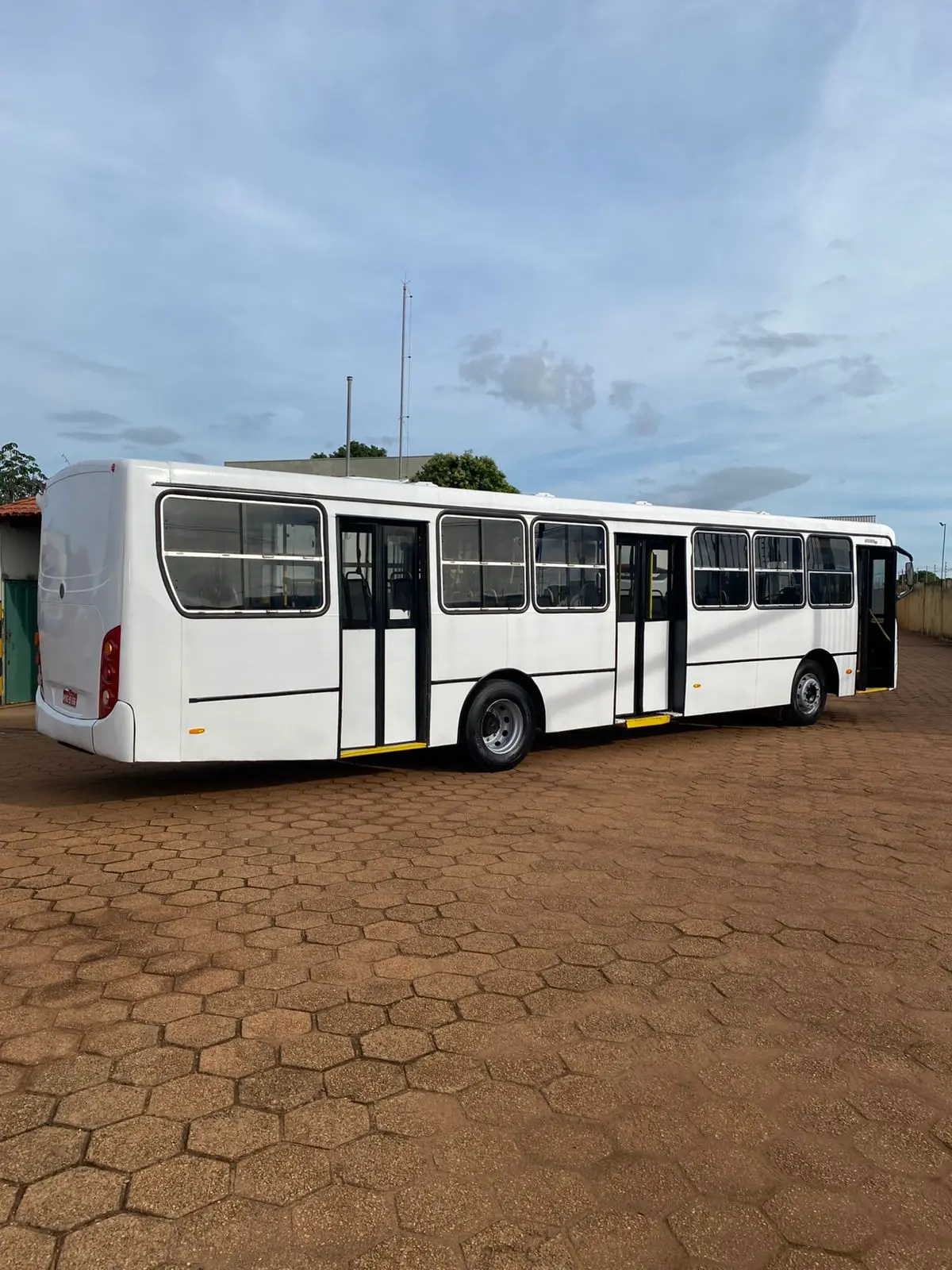 Mercedes benz - Ano 2009 - Imagem 7