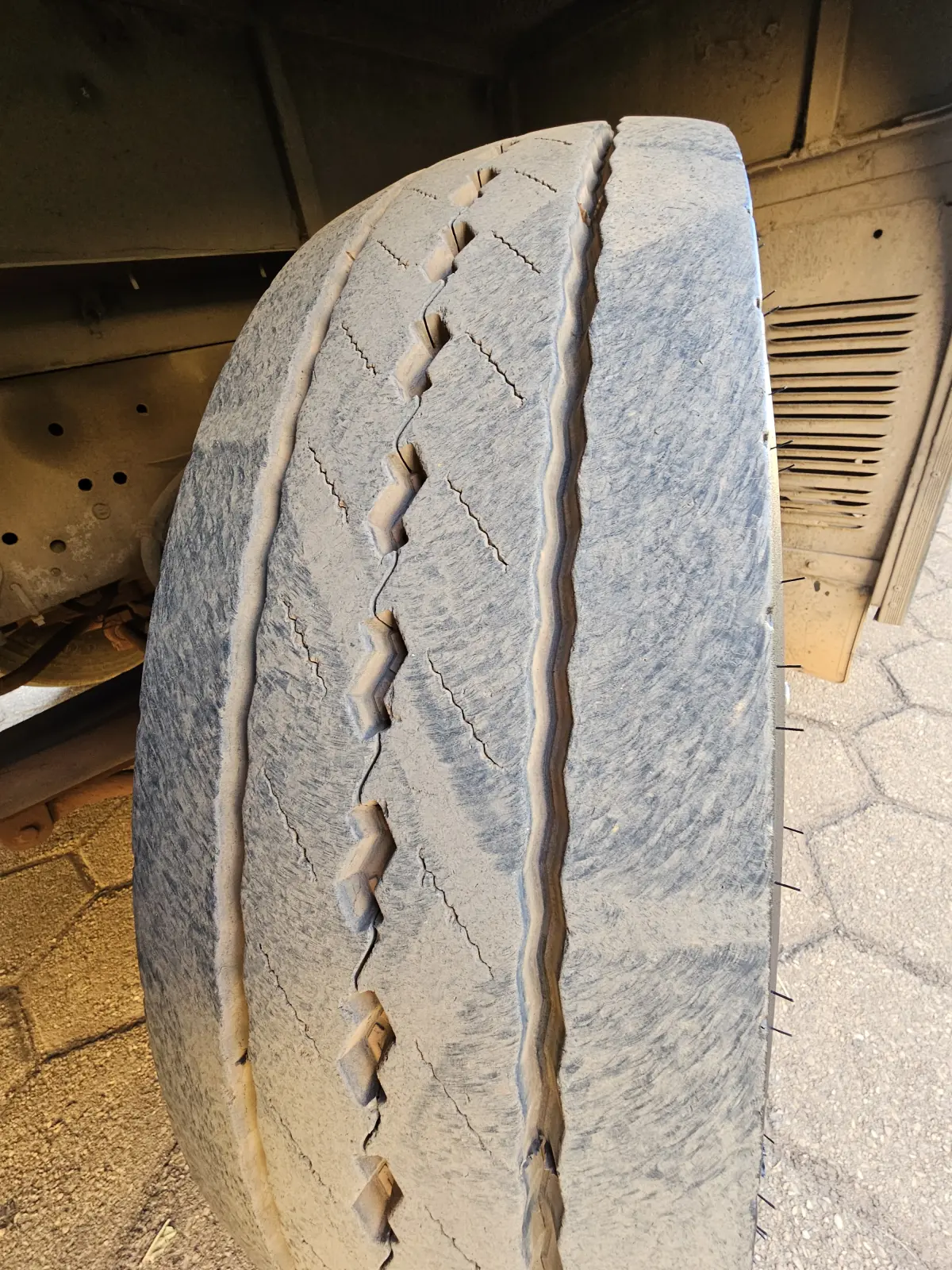 Ônibus Mercedes 2022 - Imagem 3